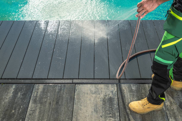 Why Choose Our Certified Pressure Washing Experts for Your Project Needs in Carterville, IL?