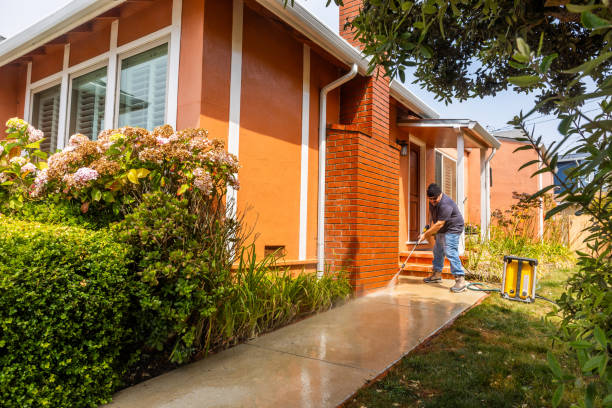 Garage Pressure Washing in Carterville, IL